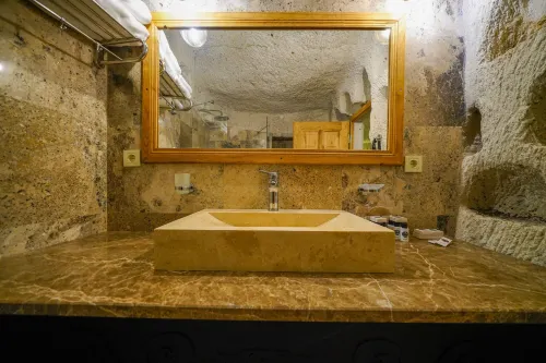 Cave Hotel Saksagan Rooms Photos