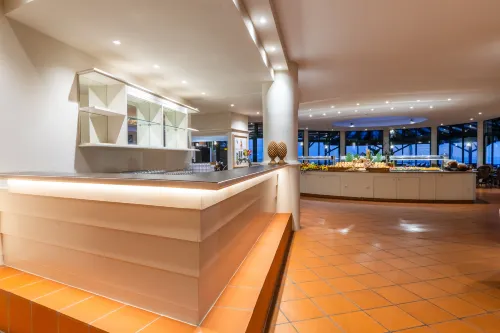 Pestana Ocean Bay Resort Dining Photos