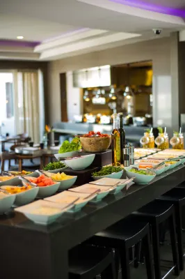 Renaissance Izmir Hotel Ruokailu Photos