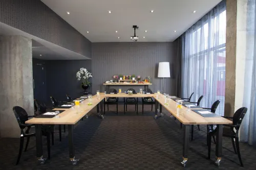 Hotel10 Espaces Affaires Photos
