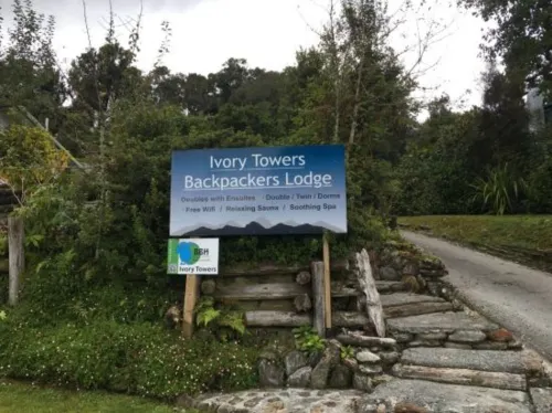 Ivorytowers Accommodation Near Hotel Photos