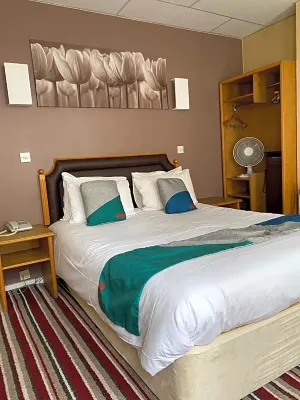 Cardiff Sandringham Hotel Camere Photos