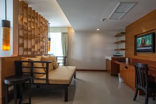 Peach Blossom Resort Phuket Rooms Photos