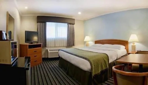 Hotel Parmani Rooms Photos