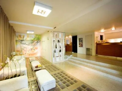 Akcent Hotel Loisirs et amusements Photos