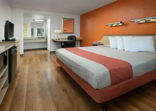 Motel 6 Carlsbad, CA - Near Legoland Photos