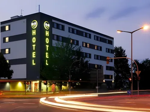 B&B HOTEL Regensburg-City Esterni Photos