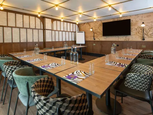 Ibis Styles London Gatwick Airport Business Facilities Photos