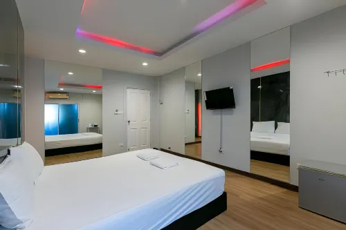 Deeden Pattaya Resort Photos