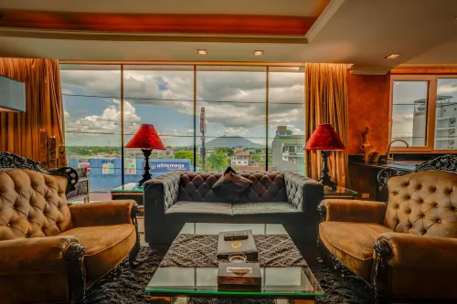 Fields Plaza Hotel by ABC Huoneet Photos