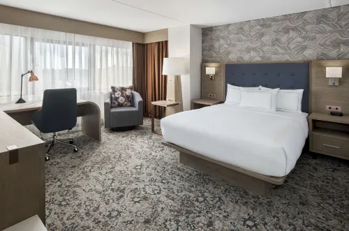 DoubleTree by Hilton Poughkeepsie, NY Rooms Photos