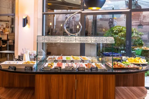 Continental Hotel Budapest Dining Photos