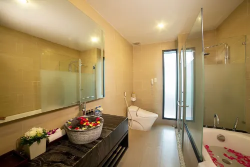 Hoi An Beach Resort Rum Photos