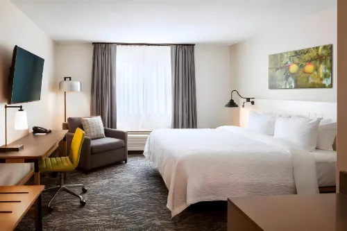 Fairfield Inn & Suites Providence Airport Warwick Rooms Photos