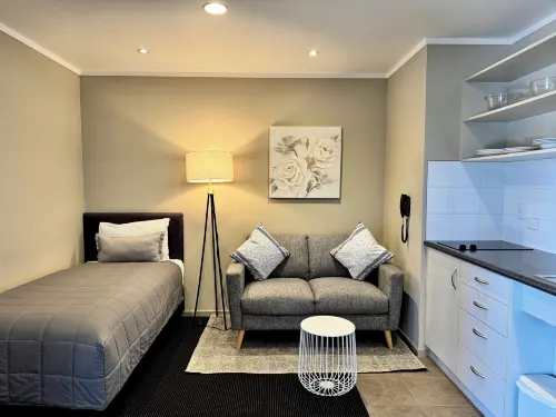 Ashbrook Motel Taupo Rooms Photos
