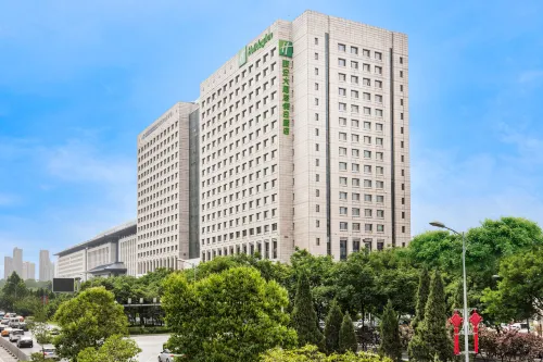 Holiday Inn Xi'an Big Goose Pagoda Exterior Photos