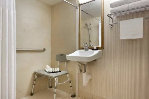Embassy Suites by Hilton Arcadia-Pasadena Area Photos