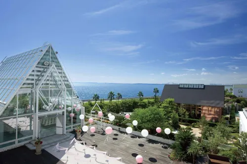 Sheraton Grande Tokyo Bay Hotel Exterior Photos