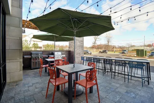 Home2 Suites by Hilton Taylor Detroit Dining Photos