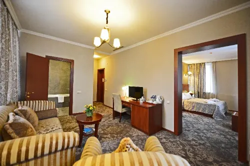 Hotel Astoria Tbilisi Chambres Photos