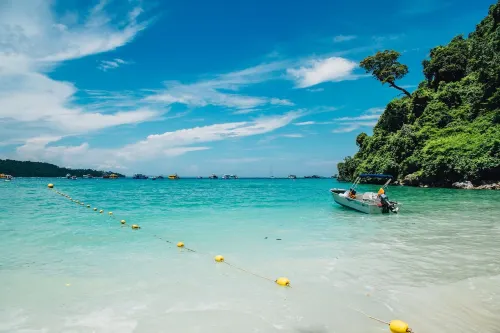 Phi Phi Cliff Beach Resort À proximité de l'hôtel Photos