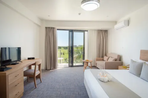Nalagi Hotel Rooms Photos