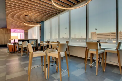 The Rose Hotel Chicago O’Hare, Tapestry Collection by Hilton Dining Photos