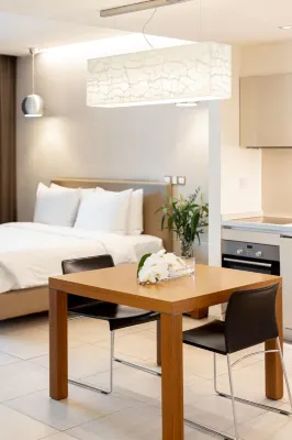 The Radisson Blu Hotel Apartment Dubai Marina Photos