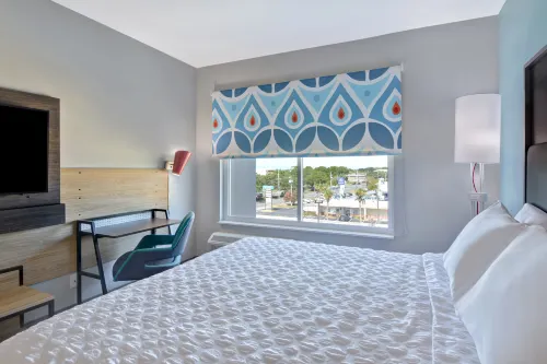 Tru by Hilton Fort Walton Beach Photos