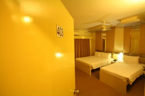 Hotel Ornate Huoneet Photos