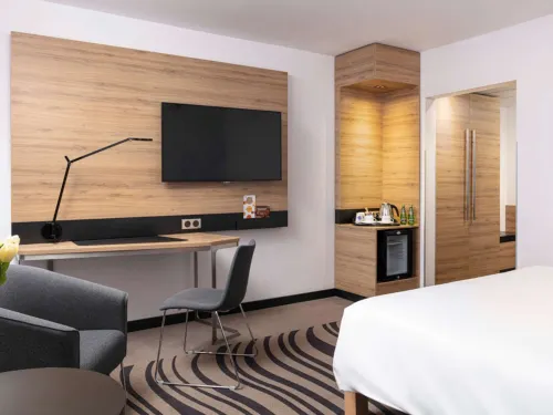 Novotel Poznan Centrum Photos