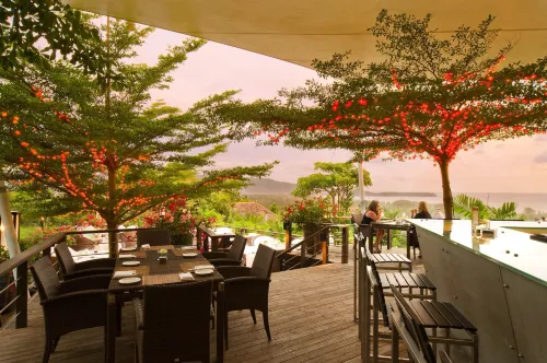 The Pavilions Phuket Dining Photos