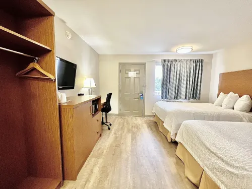 Days Inn & Suites by Wyndham Arlington Near Six Flags Phòng Photos