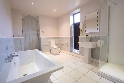 Cbh Waterton Park Hotel and Spa Rooms Photos