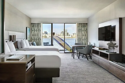 Coronado Island Marriott Resort & Spa Rum Photos
