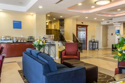 Comfort Inn & Suites LaGuardia Airport Khu vực công cộng Photos