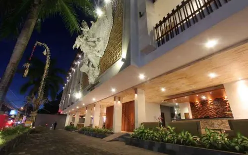 Grand La Walon Hotel Exterior Photos