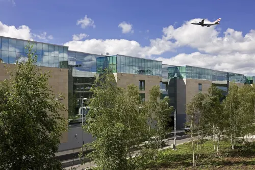Sofitel London Heathrow Exterior Photos