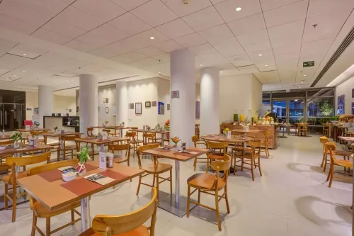 舒適飯店-聖卡埃塔諾 餐飲 Photos