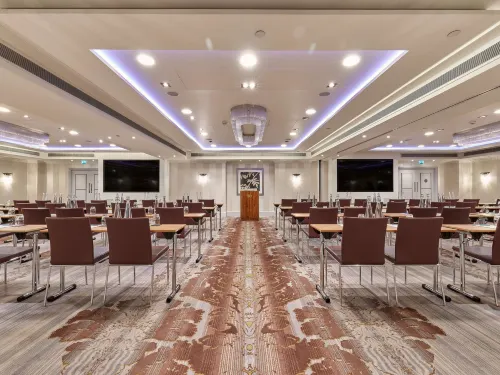 Sofitel London St James Hotel Business Photos