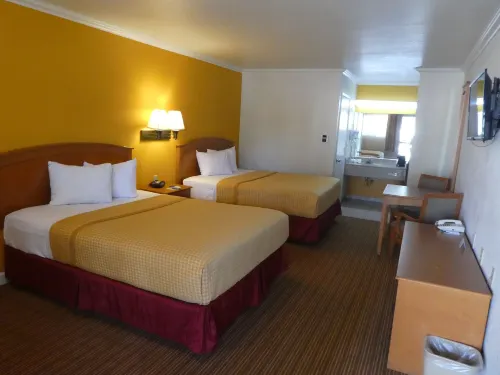 Travelodge by Wyndham Lemoore Near Naval Air Station Photos