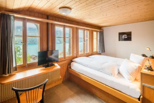 Hotel Lindenhof by Crossworld AG Rooms Photos