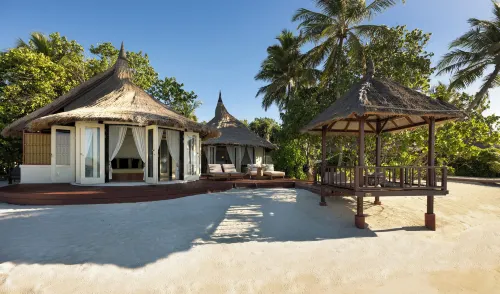 Banyan Tree Vabbinfaru Area Publik Photos