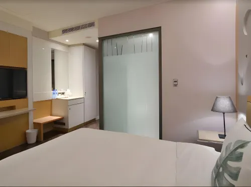 New California Hotel Photos