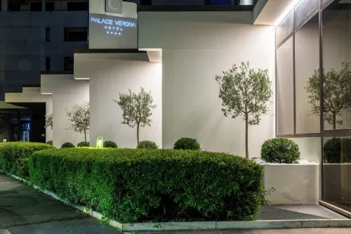 Hotel Palace Verona Exterior Photos