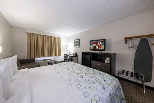 HomeTown Inn East Syracuse Chambres Photos