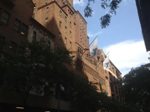 West Side YMCA Exteriör Photos