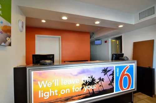 Motel 6 North Palm Springs, CA - North Espaces publics Photos