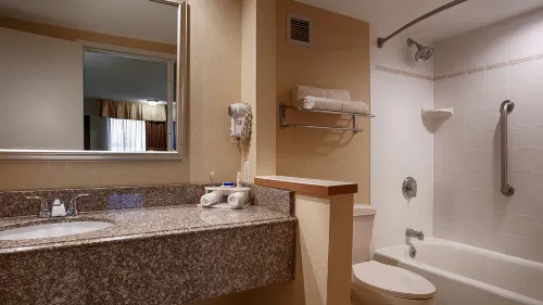 Best Western Plus Galleria Inn  Suites Camere Photos