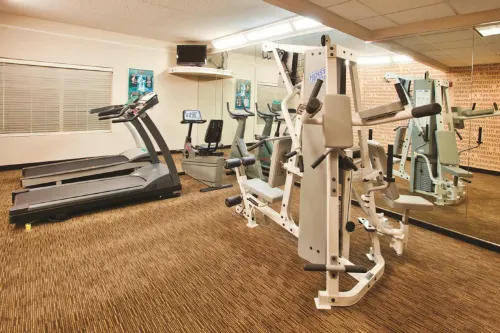 La Quinta Inn & Suites by Wyndham Charlotte Airport South Freizeit und Erholung Photos